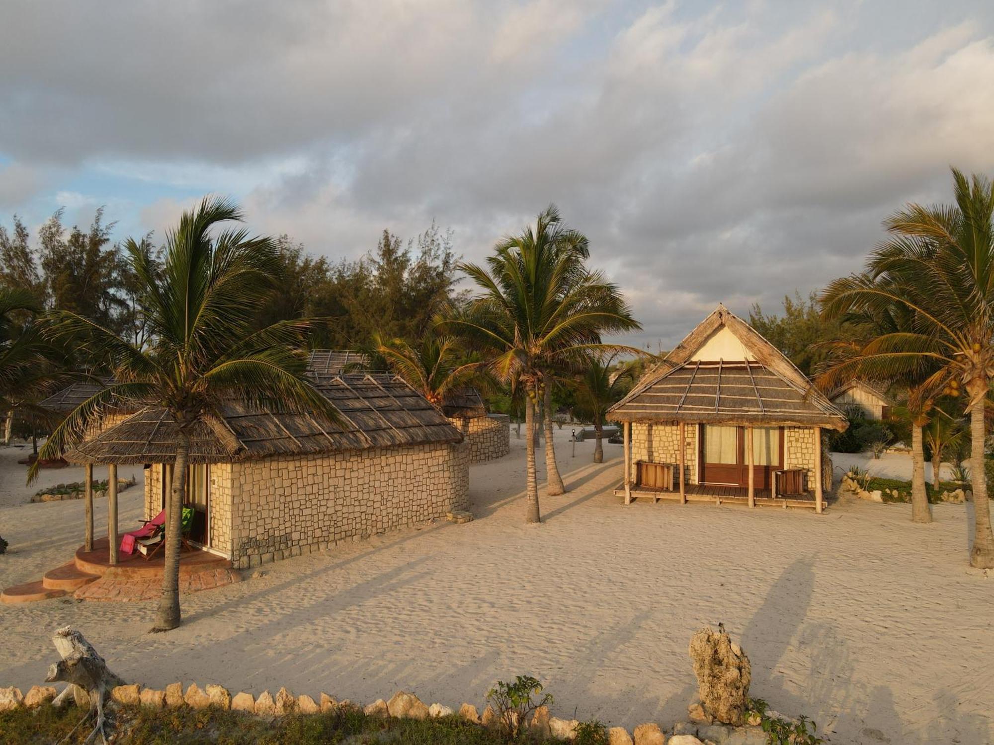 Laguna Blu - Resort Madagascar Andavadoaka Экстерьер фото